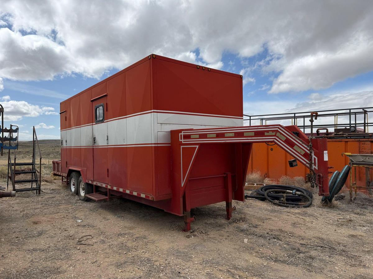 Used Scott’s 24’ Custom Dog House Trailer