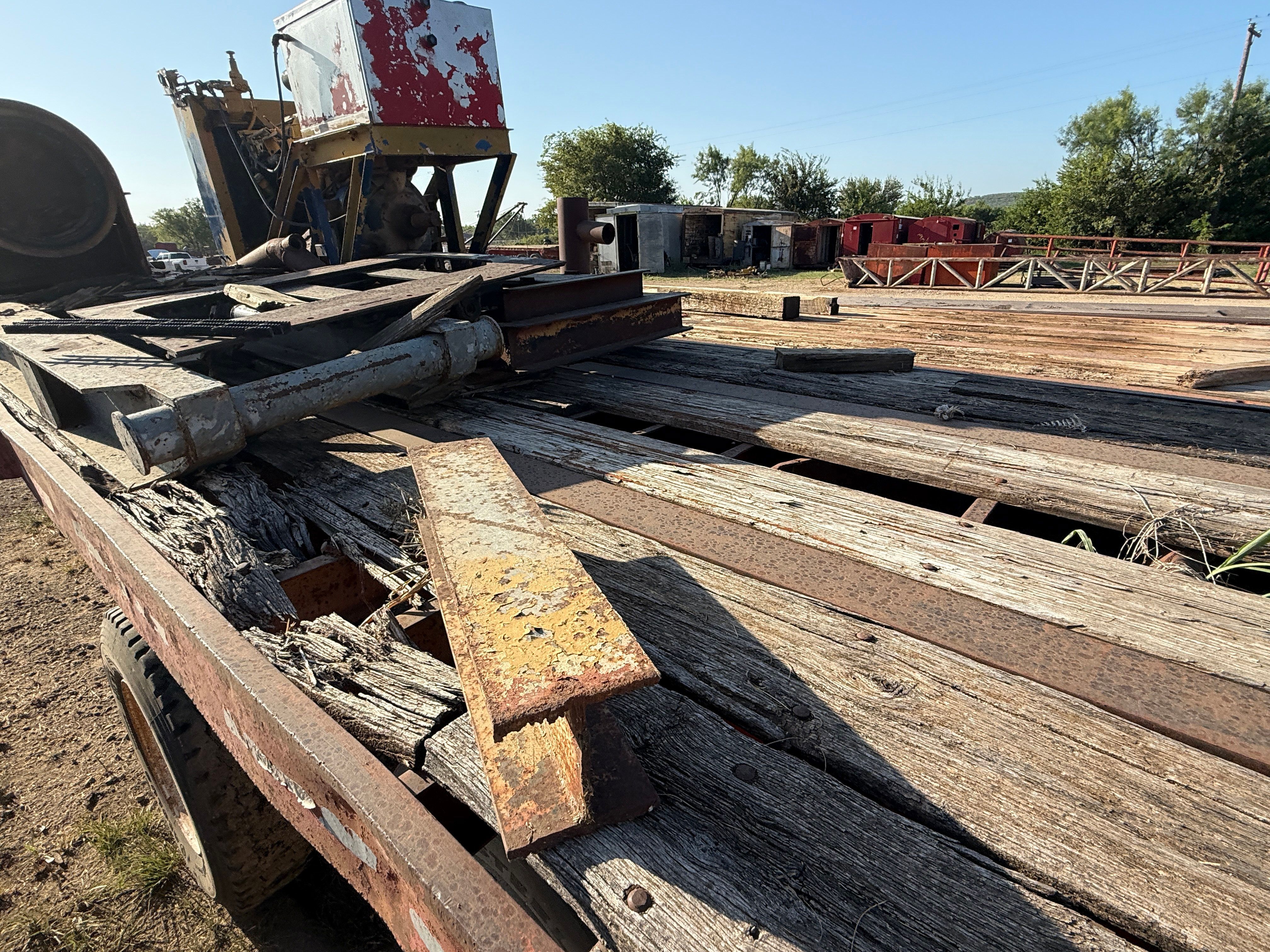 Used 1981 SHOPMADE 36’ X 96” TRI-AXLE OILFIELD FLOAT