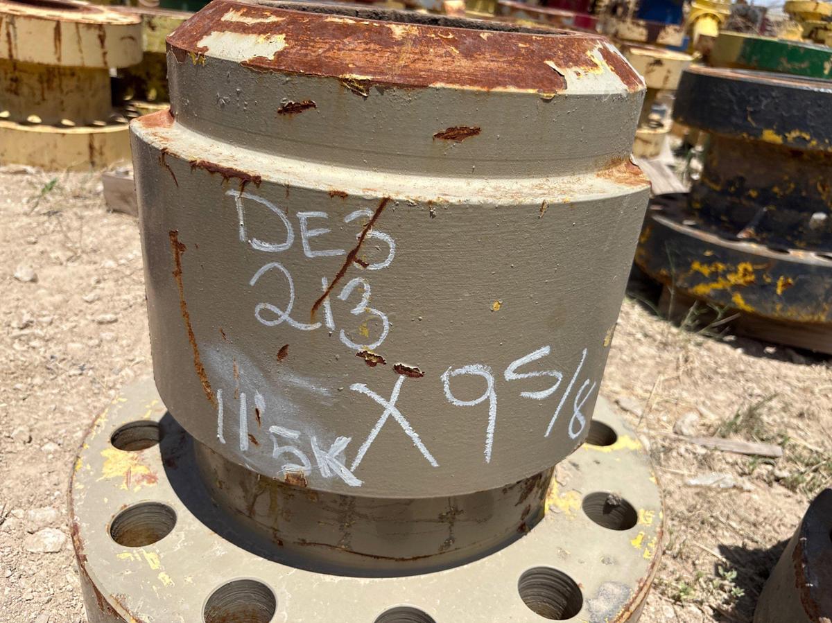 Used (6) 13-5/8” single stud adapters w/ victaulic connections& (3) weld neck well head adapters