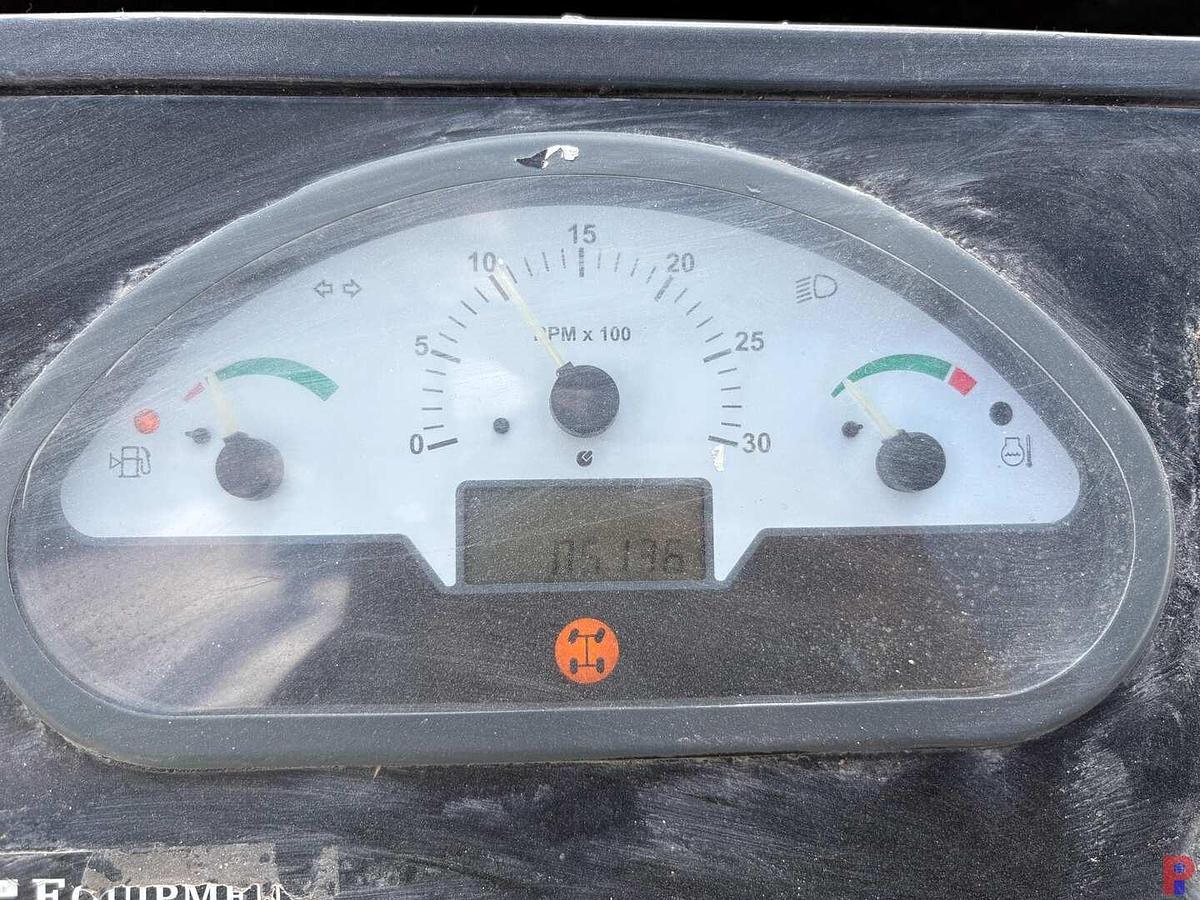 Used 2014 GENIE GTH-1056 10,000LB TELEHANDLER