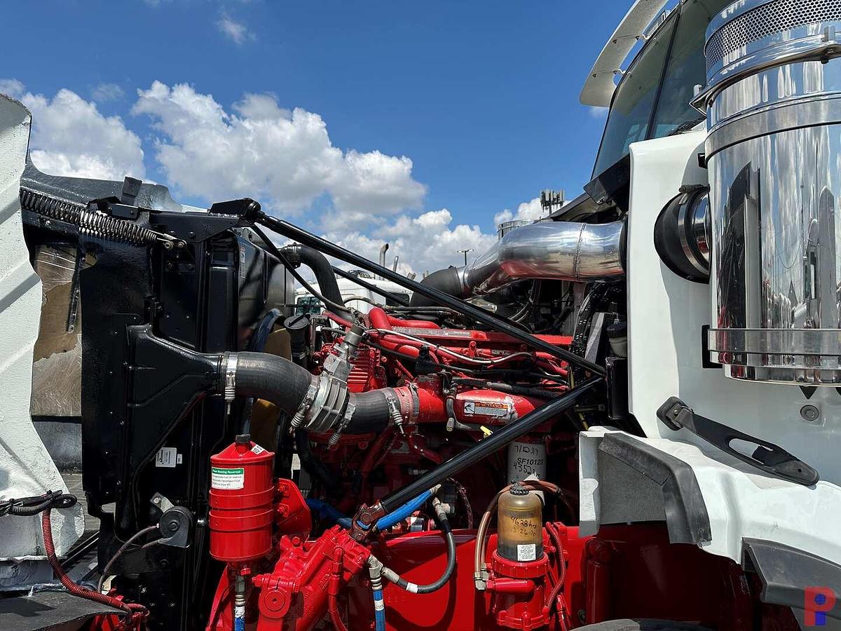 Used 2012 WESTERN STAR 4900 SA 4-AXLE TRI-DRIVE HEAVY HAUL TRUCK TRACTOR