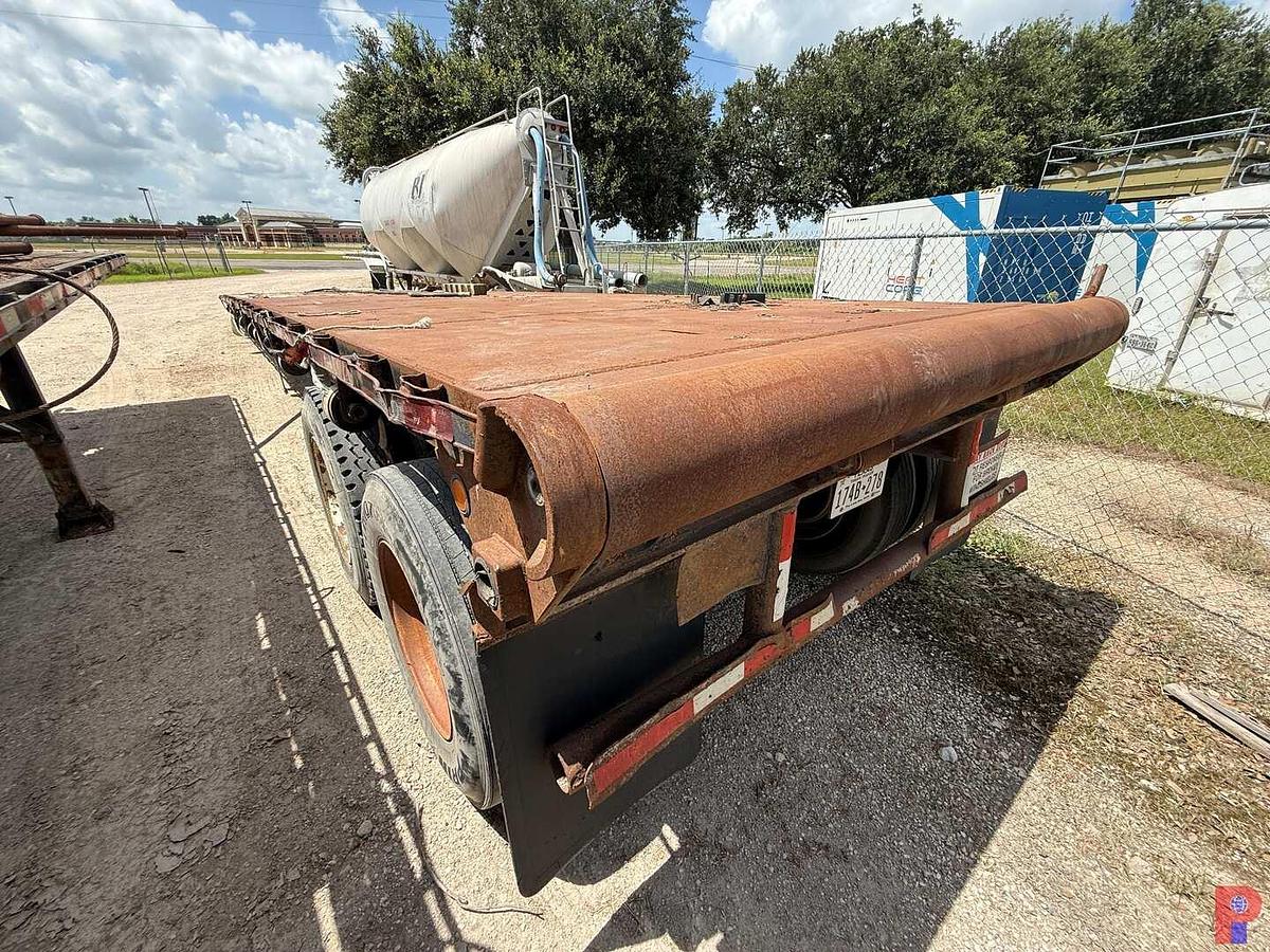 Used 2010 CLARK TRAILER SERVICE 45’ X 102” T/A FLATBED OILFIELD FLOAT TRAILER