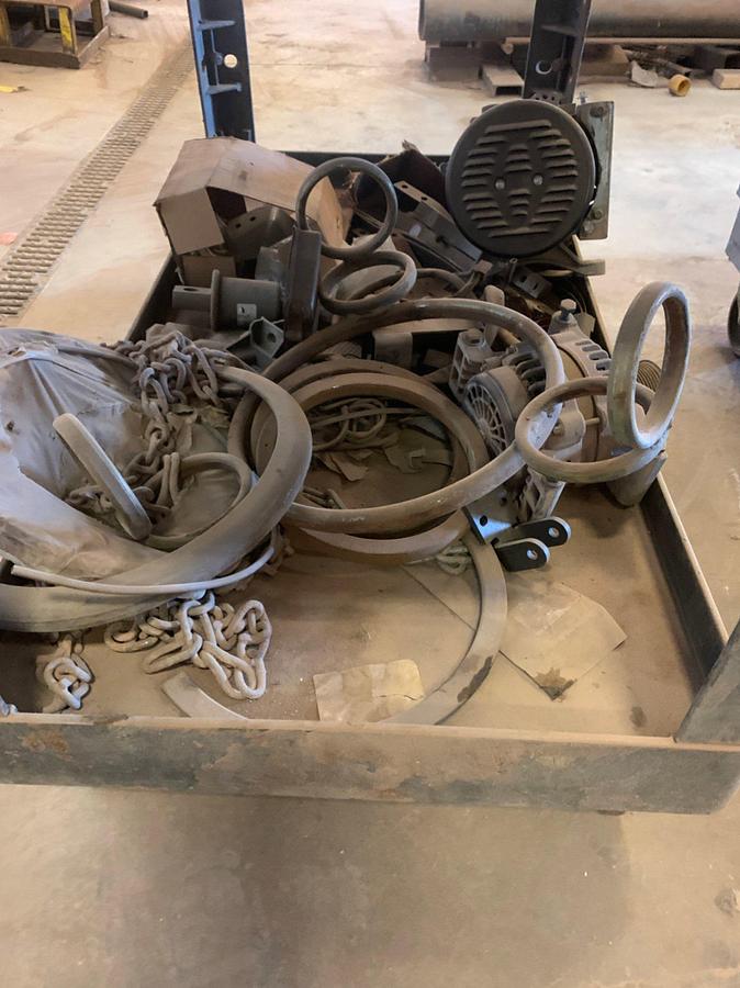 Used (3) Uline Rolling Tool Carts and all it’s Contents