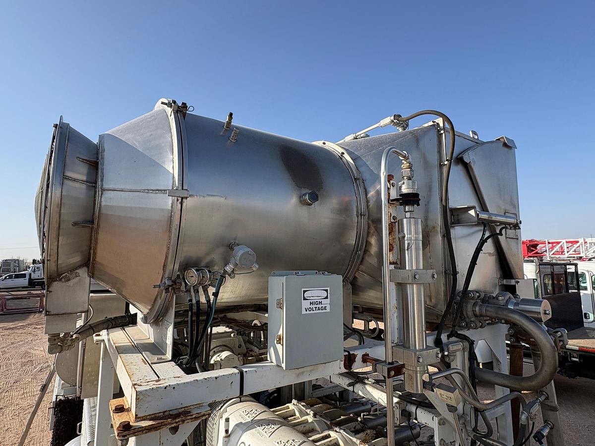 Used 2005 LORNE’S 3-AXLE CS&P QUINTAPLEX NITROGEN PUMP TRAILER
