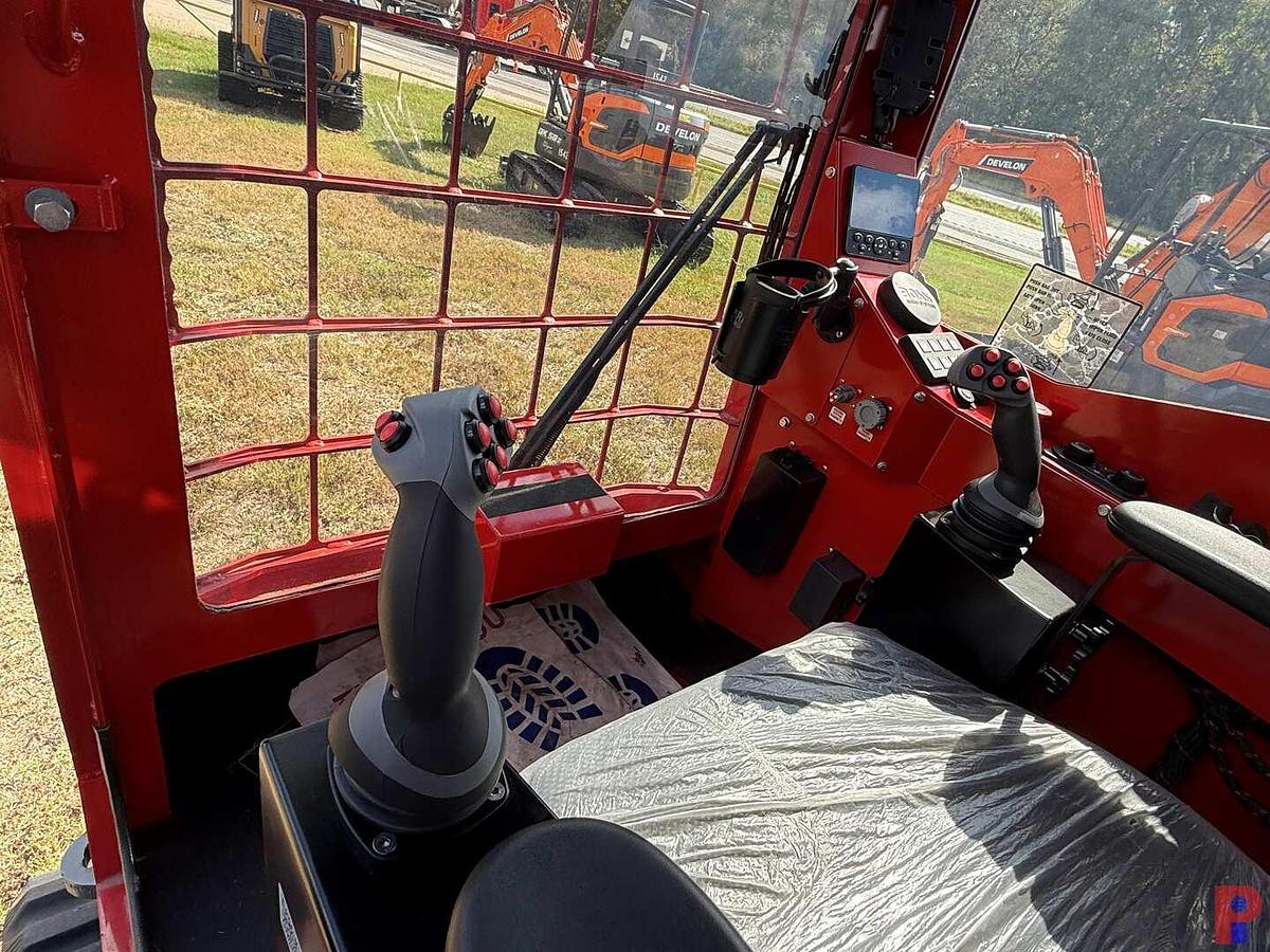 Used (NEW) LAMTRAC LTR6160-T TRACK MULCHER