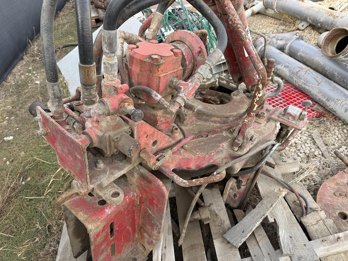 Used OIL COUNTRY 55000 HYD. TUBING TONG DRESSED W/ BACK UP