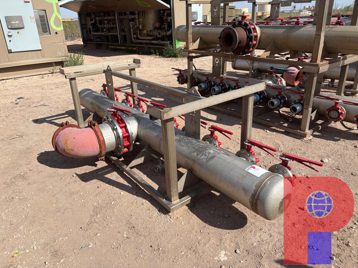 Used STAINLESS DISTRIBUTION MANIFOLD W/ 12” INLET & (10) 4” OUTLETS