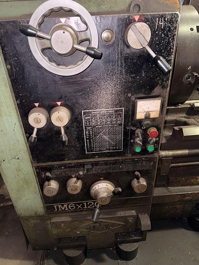 Used JMT JM6x120 HORIZONTAL MACHINE LATHE