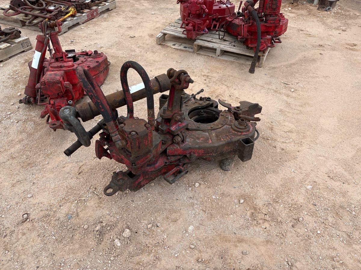 Used BJ RS hydraulic tubing tong