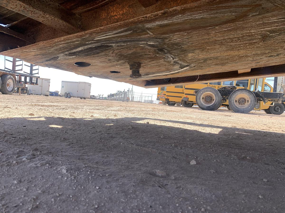 Used 1981 AMC LB-50-3-FG 46’ X 8’ 3-AXLE SCISSORNECK TRAILER