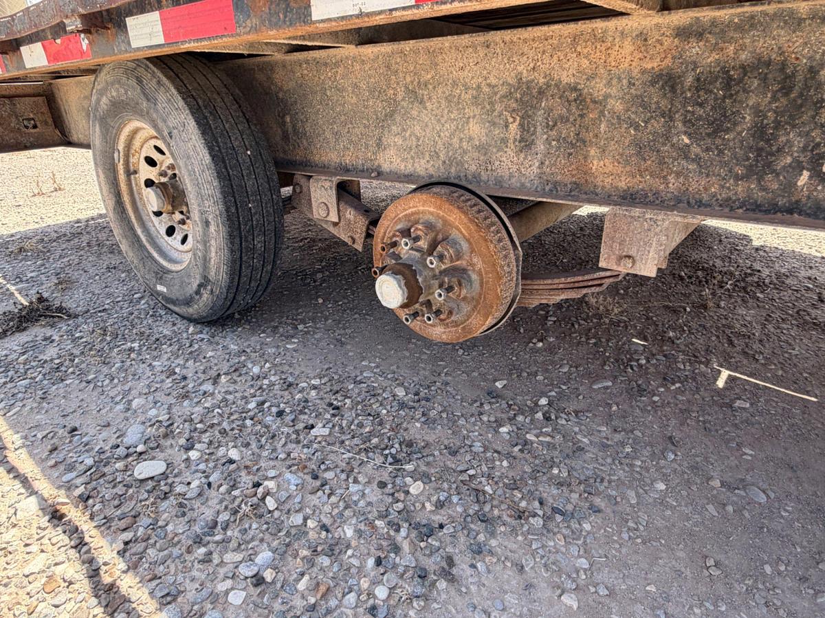 Used 2010 Road Boss 20’ t/a Gooseneck Flatbed Trailer