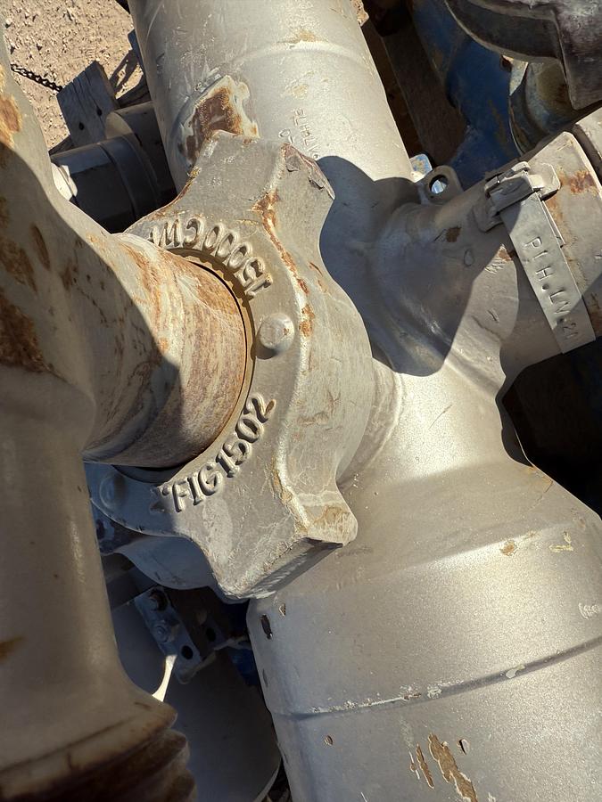 Used (3) MULTI-SIZE SINGLE PLUG CEMENT HEADS