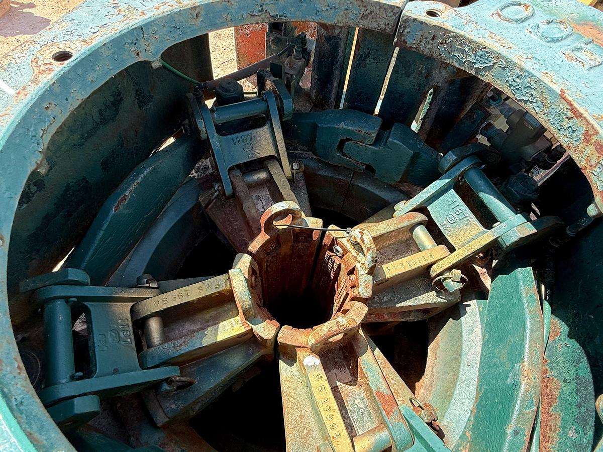 Used LOT W/ (2) VARCO 350-TON & (1) 500-TON SLIP TYPE SPIDER CASING ELEVATORS