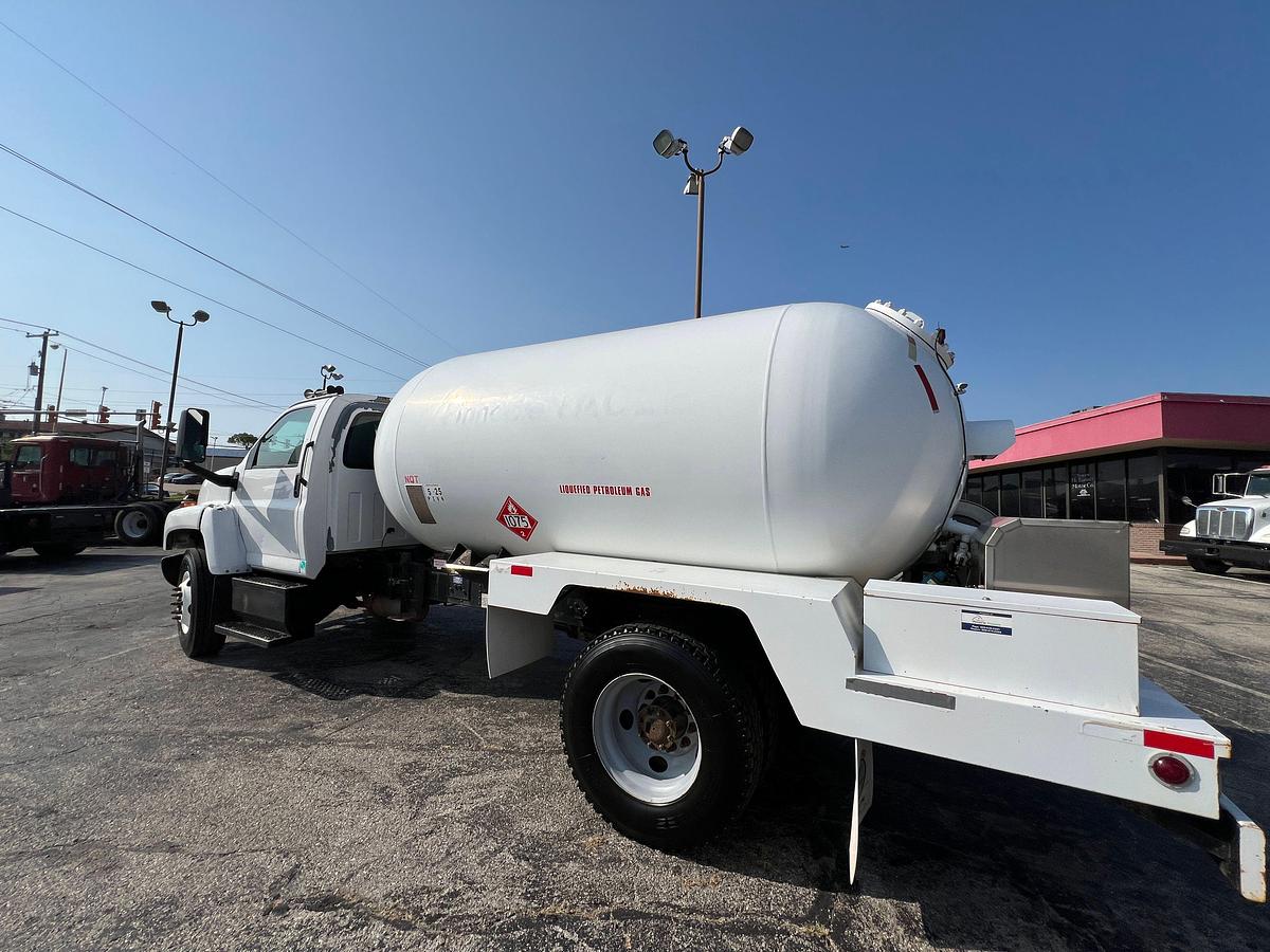 Used 2009 GMC C7500 2800 Gal. S/A Propane Truck