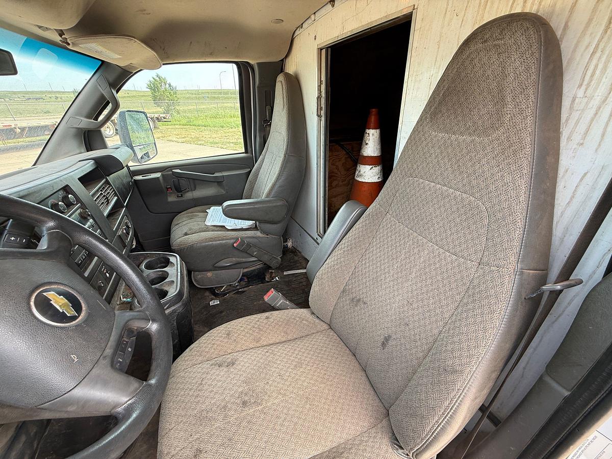 Used 2018 CHEVROLET  EXPRESS 10K WP TORQUE & TEST CARGO TRUCK