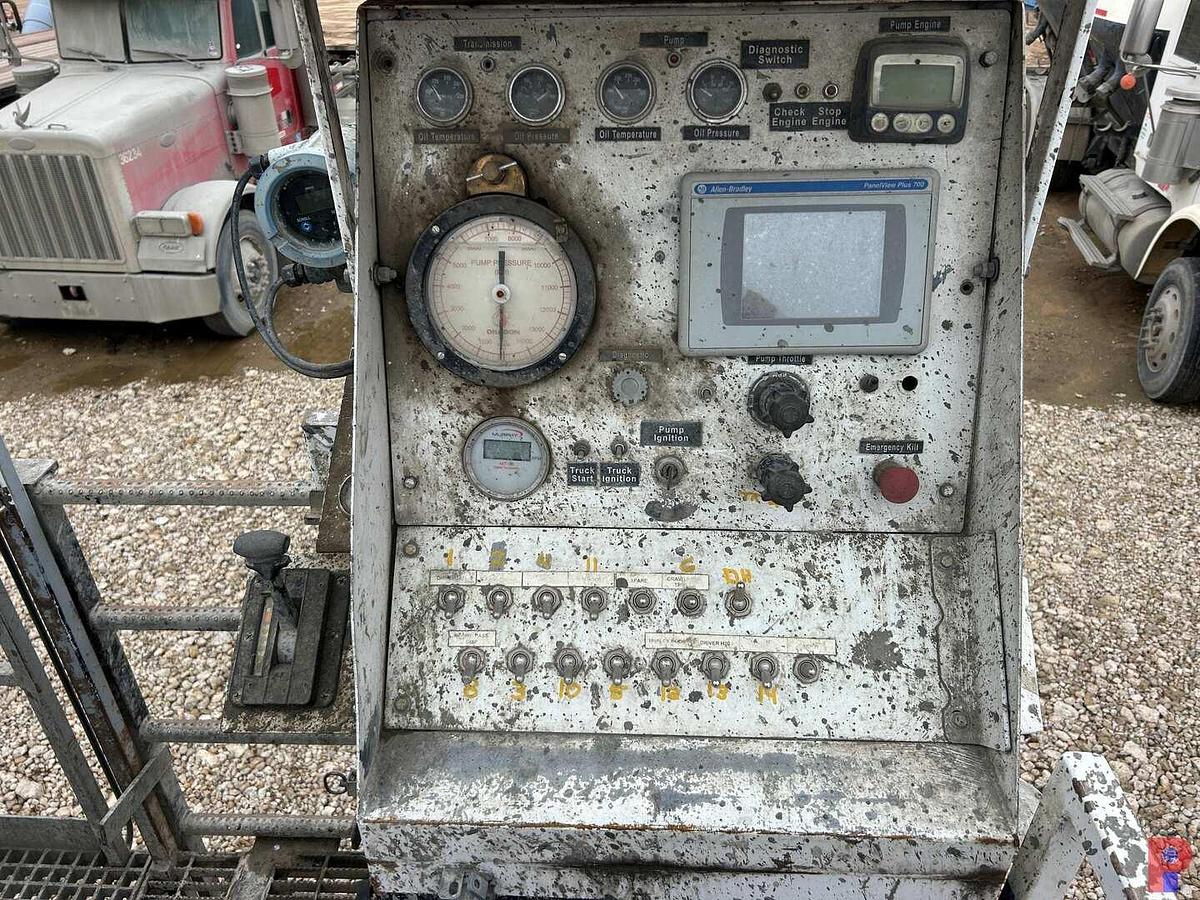 Used 2005 MACK CV513 T/A CEMENT SPM TRIPLEX PUMP TRUCK