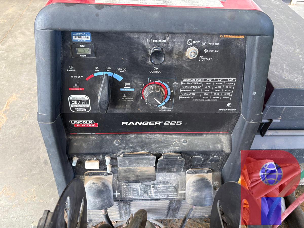 Used LINCOLN ELECTRIC RANGER225 WELDING SKID