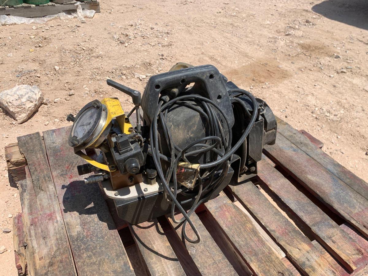 Used (2x$) Enerpac 15,000 PSI Hydraulic Power Units