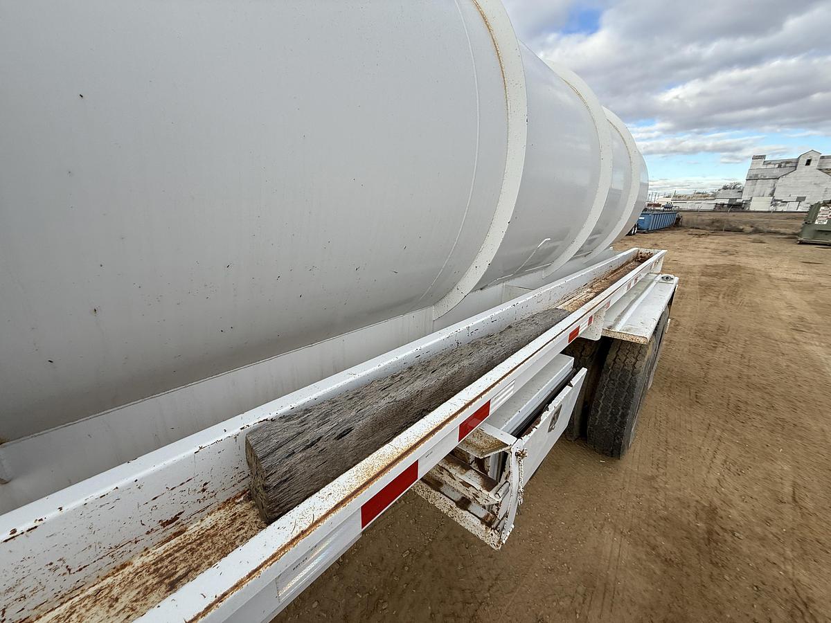 Used 2014 OVERLAND TANK INC 5,460 GAL. 2-COMP. T/A WATER TRANSPORT TRAILER