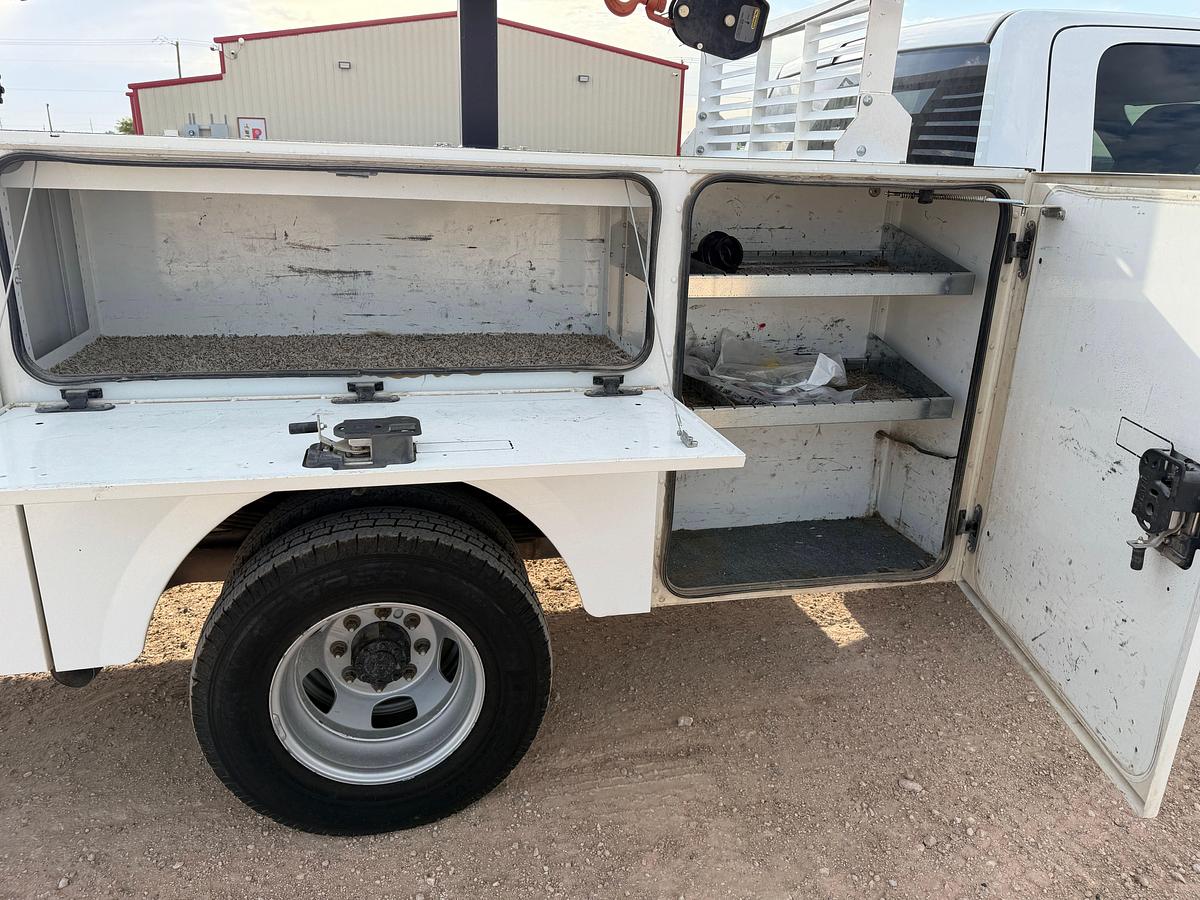 Used 2024 RAM 3500 CREW CAB MECHANICS TRUCK. 4X4