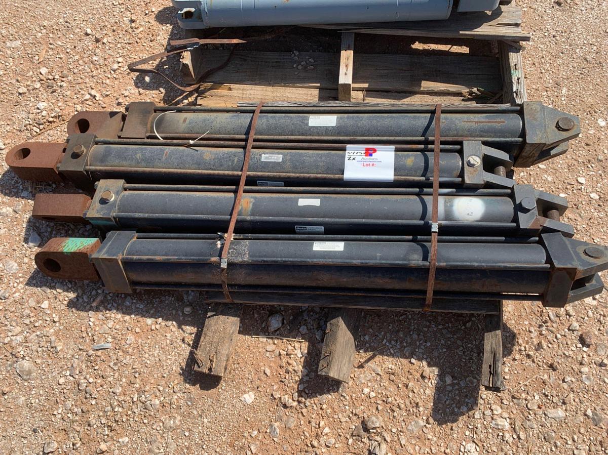 Used 2 Pallets of 8 Parker 3000 PSI Hydraulic Cylinders