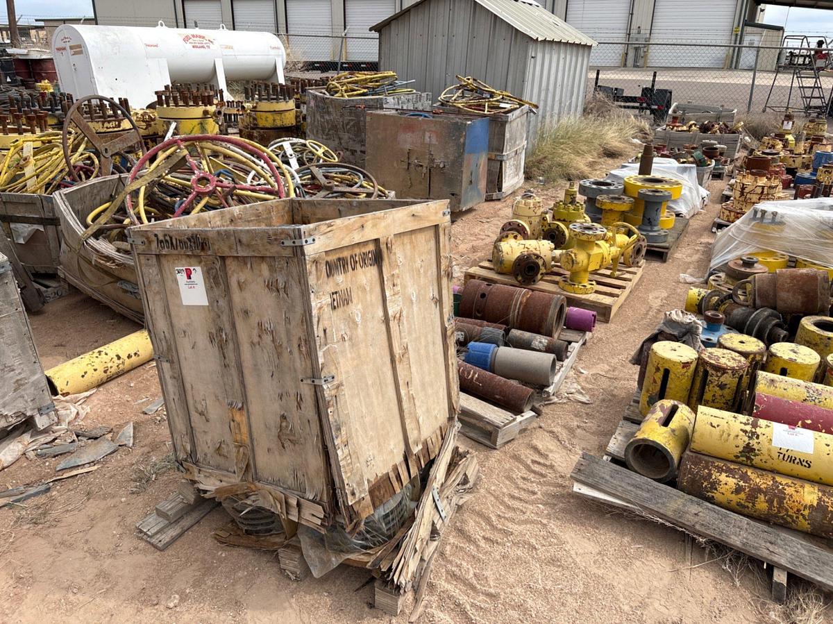 Used (9 pallets) assorted weco flanges, casing packoffs, 2-9/16” gate valves, & (5) assorted spacer spools