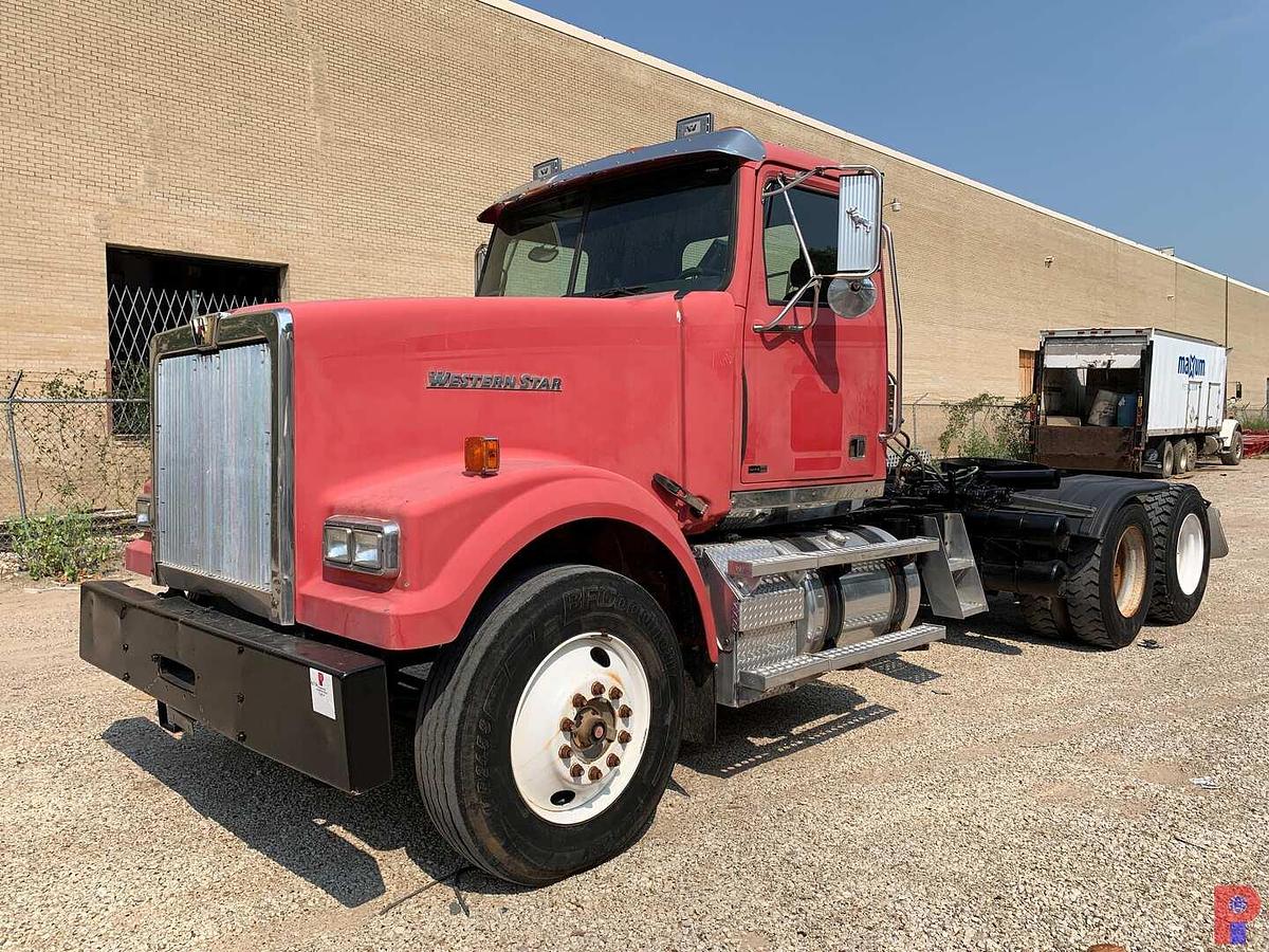 Used 2011 WESTERN STAR 4900 SF T/A TRUCK TRACTOR VACUUM PUMP