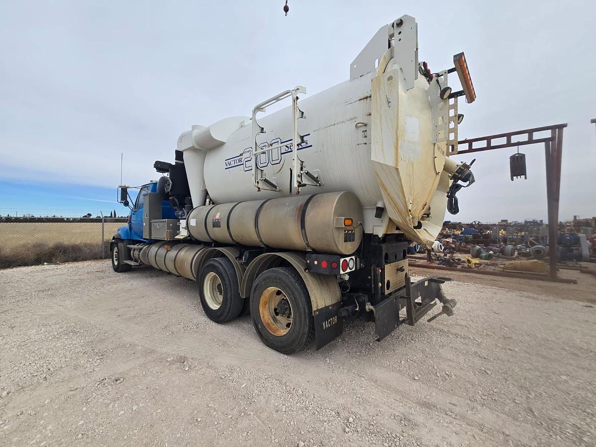 Used 2008 VACTOR 2100 SERIES HYDROVAC TRUCK