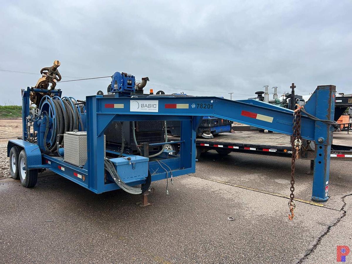 Used NOV BOWEN S85 GNT 85 TON POWER SWIVEL MTD. ON 2011 GOOSENECK TRAILER