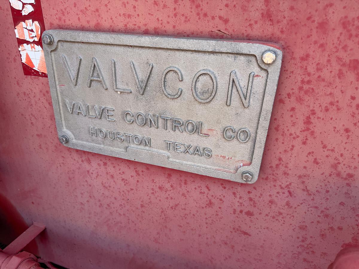 Used Valcon 5 Station Accumulator