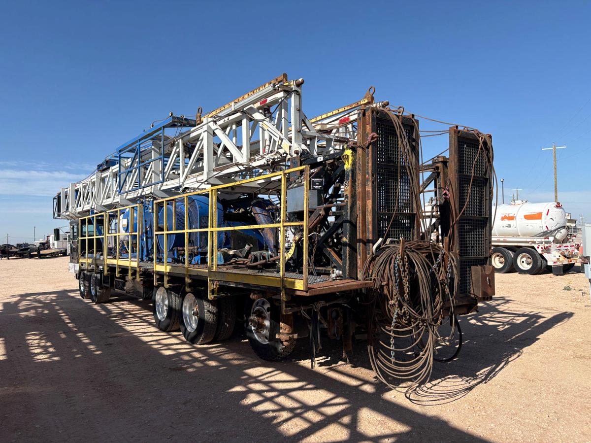Used 2012 RIG WORKS MUSTANG 550 4-AXLE WELL SERVICE RIG