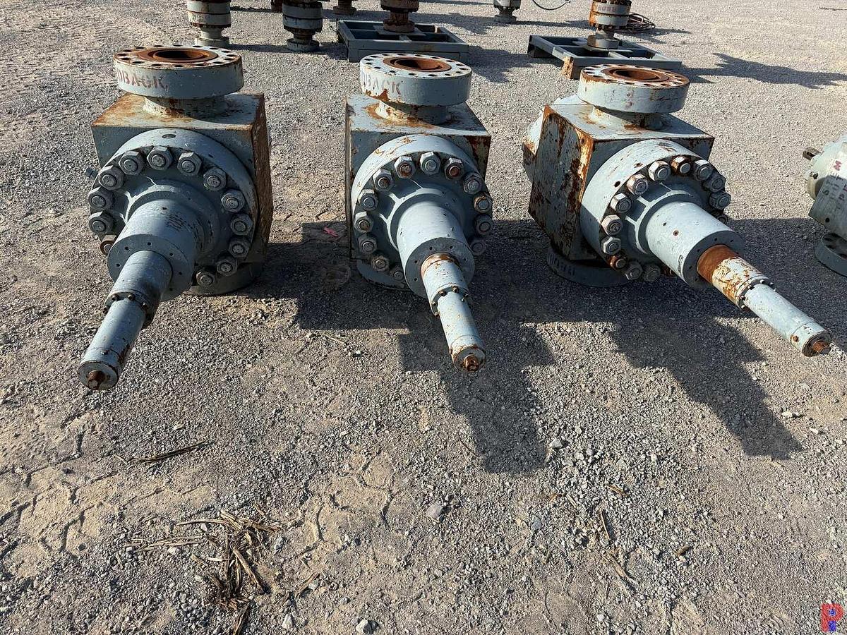 Used (3 X $) 7-1/16” 15K WP MANUAL FRAC VALVES