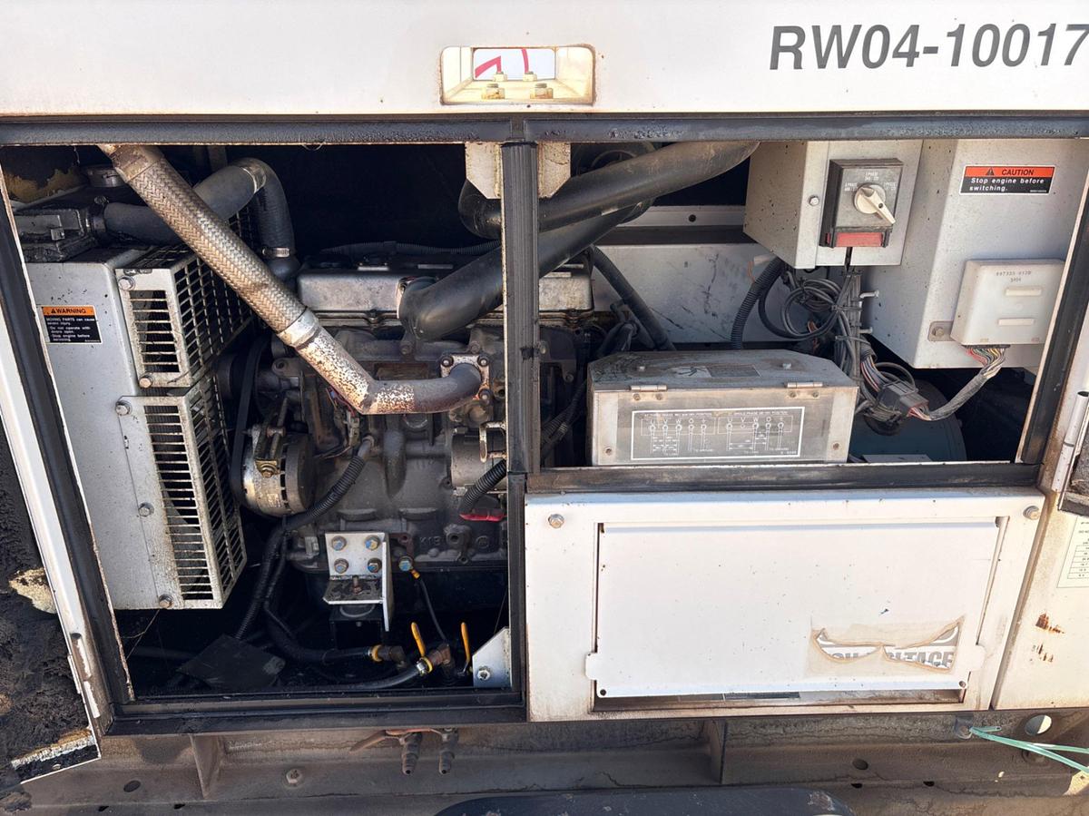 Used 2005 WHISPERWATT 25KW S/A BUMPER PULL GENERATOR