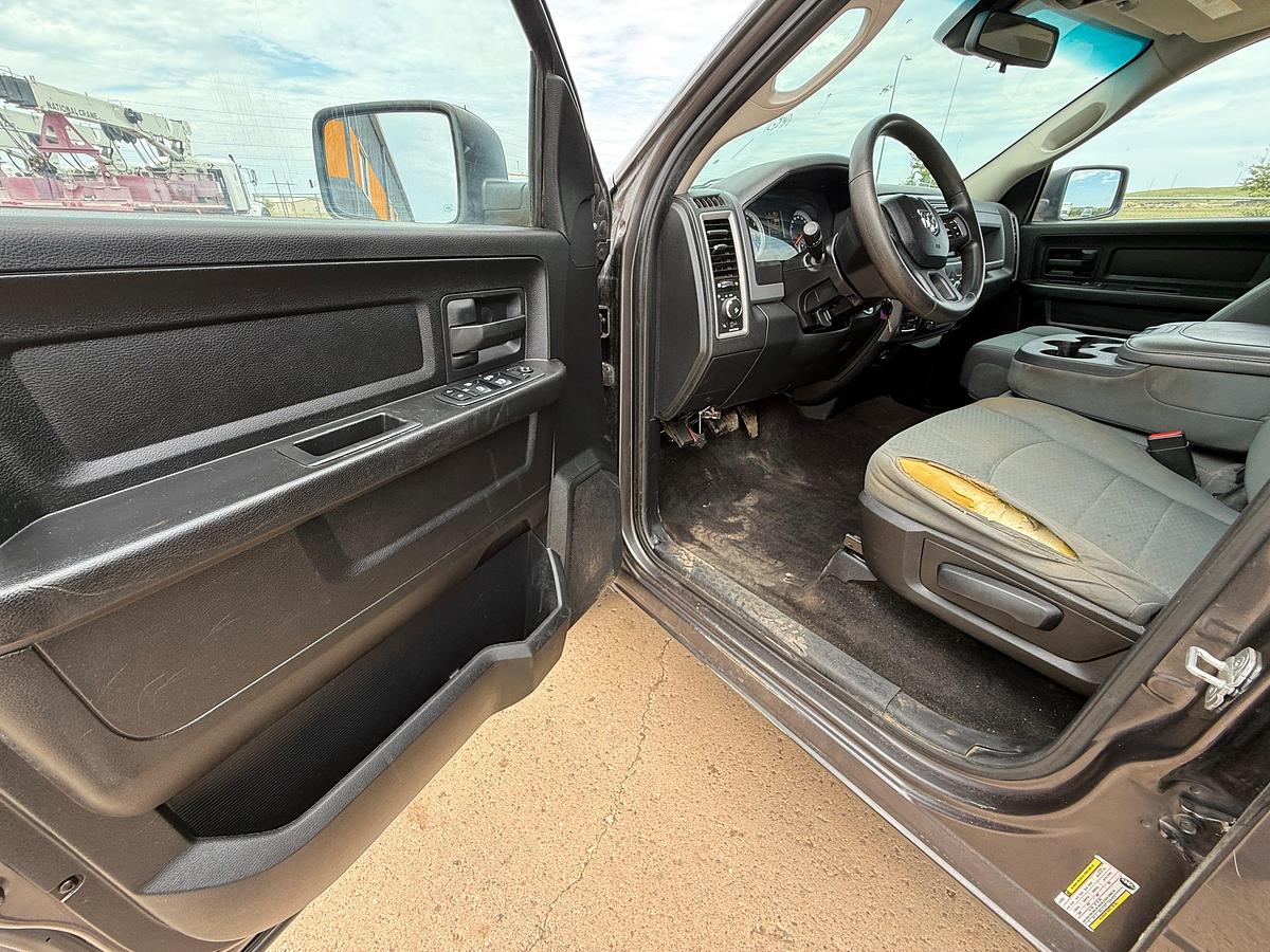 Used 2014 RAM 1500 HEMI 4X4 CREW CAB PICKUP TRUCK