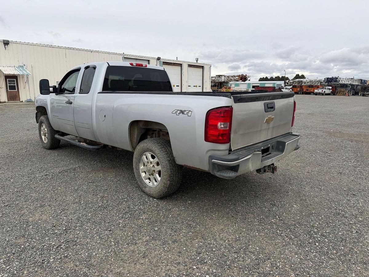 Used 2012 Chevrolet Silverado 3500HD Ext. Cab 4x4 pickup