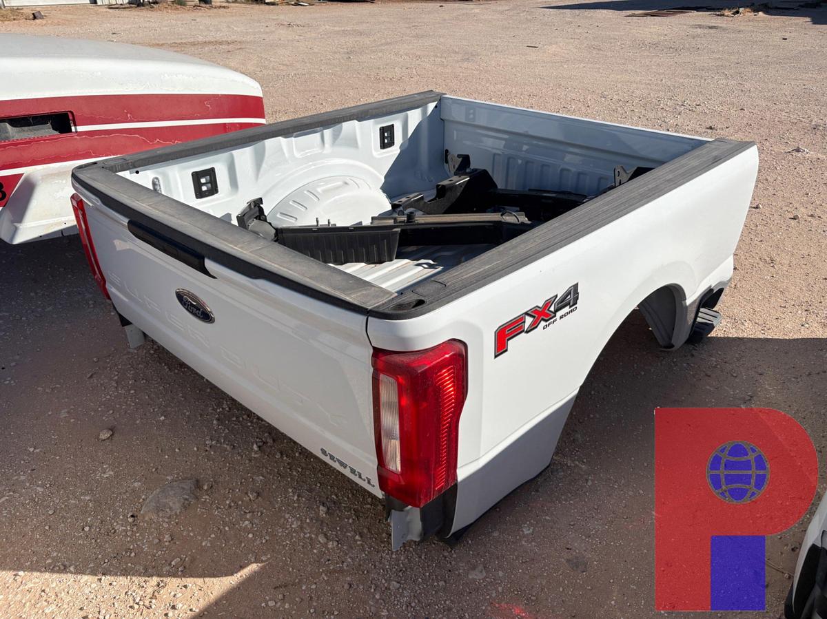 Used FORD F-250 7’ SUPER DUTY TRUCK BED W/ TOW PACKAGE