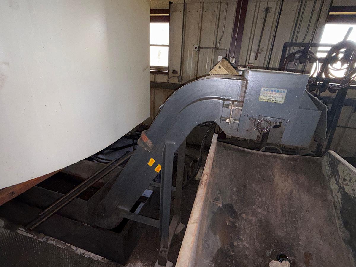 Used 2011 TAS IRON LTD. TT 12M VERTICAL TURNING LATHE