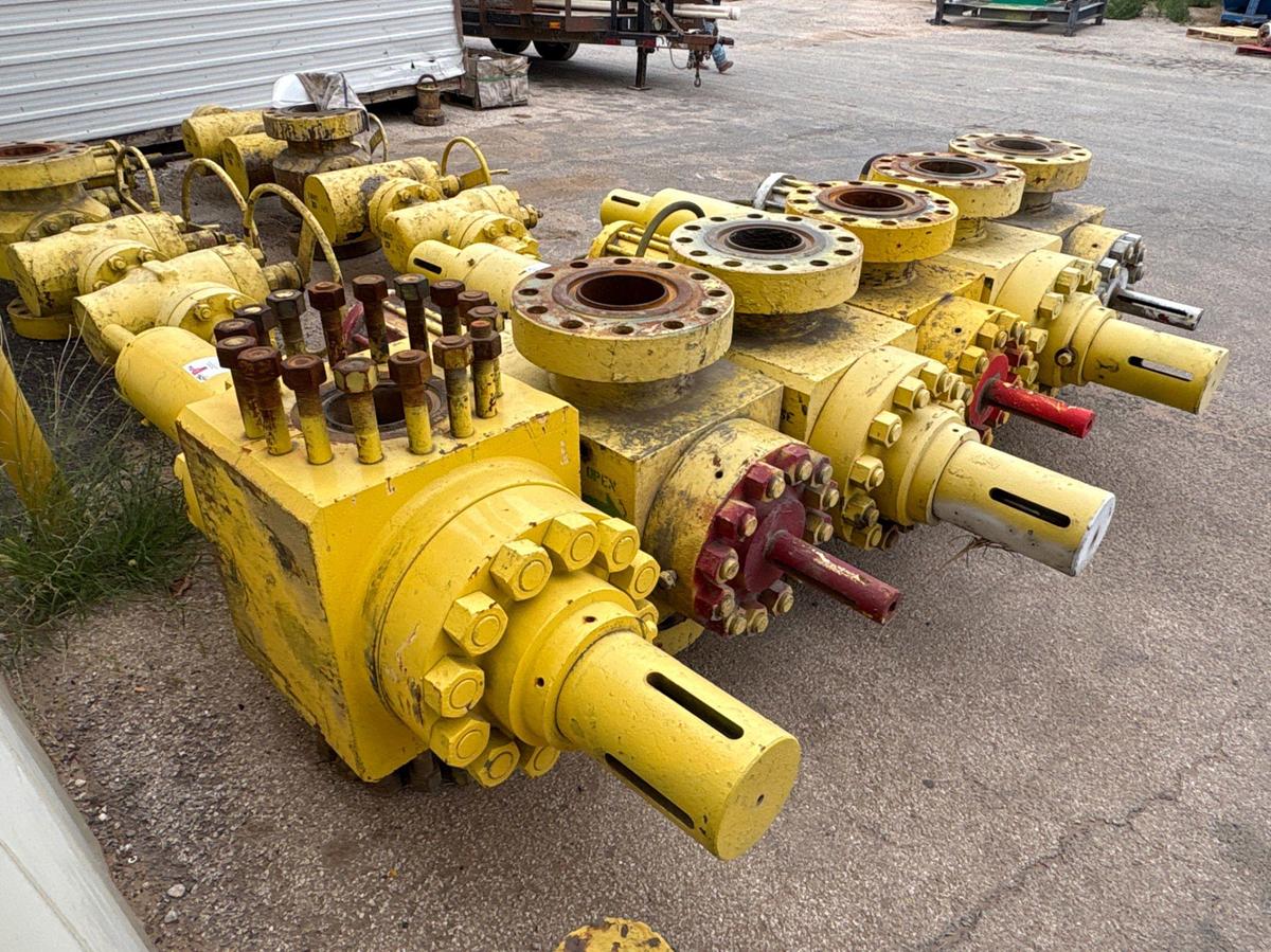 Used (3x$) (3) 7-1/16” 10K hydraulic frac valves