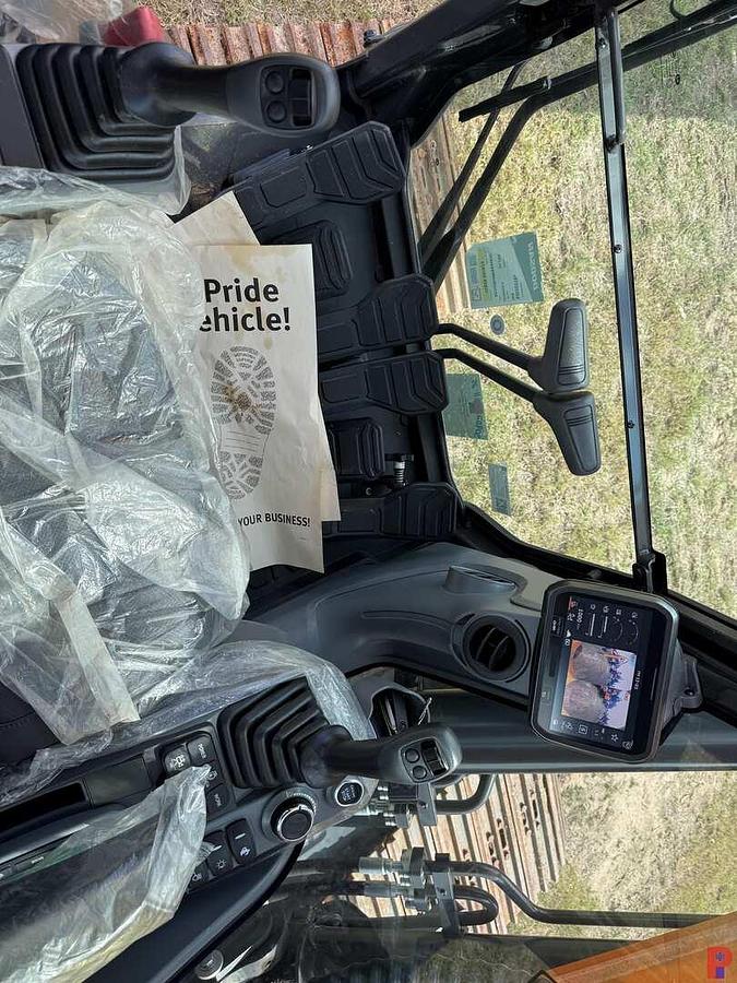 Used (NEW) 2024 DEVELON DX200LC-7 EXCAVATOR **3 YEAR 5000 HOUR FULL WARRANTY**