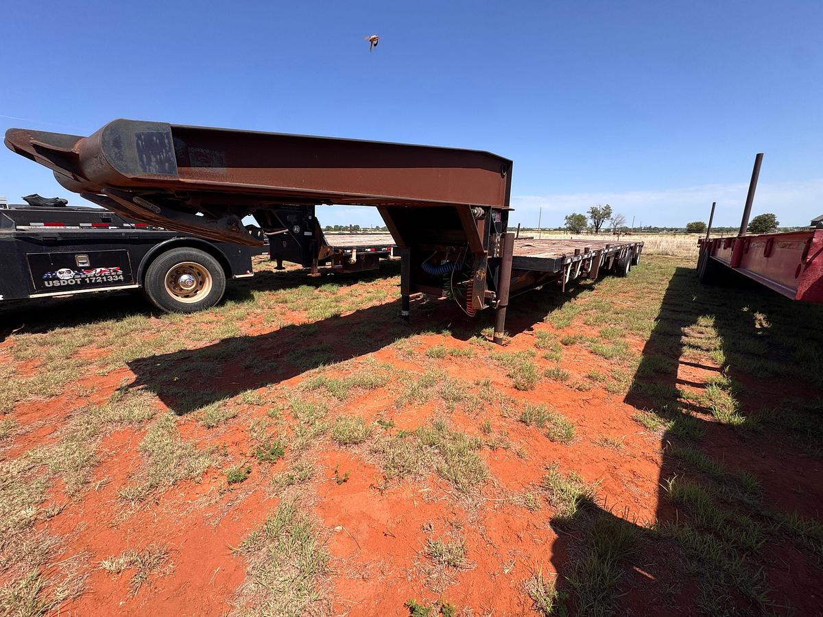 Used 40' OILFIELD STEP DECK TRAILER