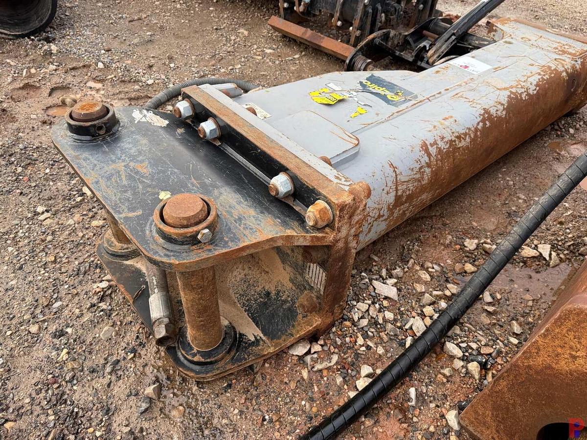 Used EPIROC EC 140T CL HYDRAULIC BREAKER HAMMER