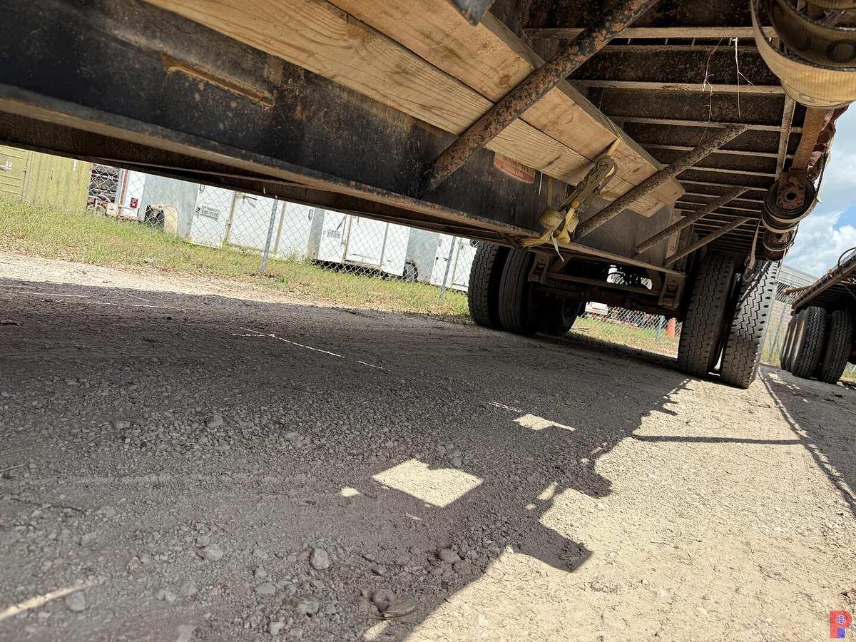 Used 2010 CLARK TRAILER SERVICE 45’ X 102” T/A FLATBED OILFIELD FLOAT TRAILER