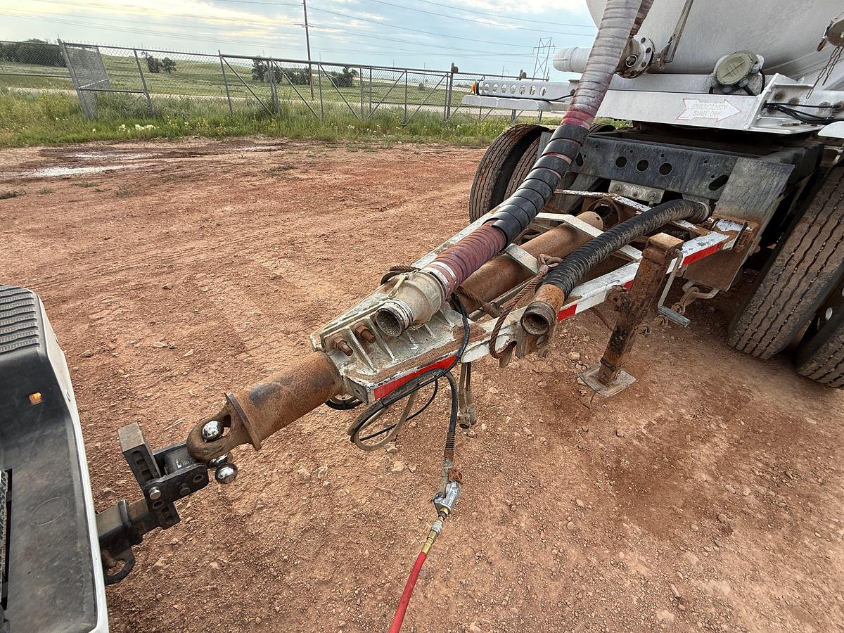 Used 2014 STEPHENS 6,800 GALLON DOT-407 4- AXLE TANK PUP TRAILER