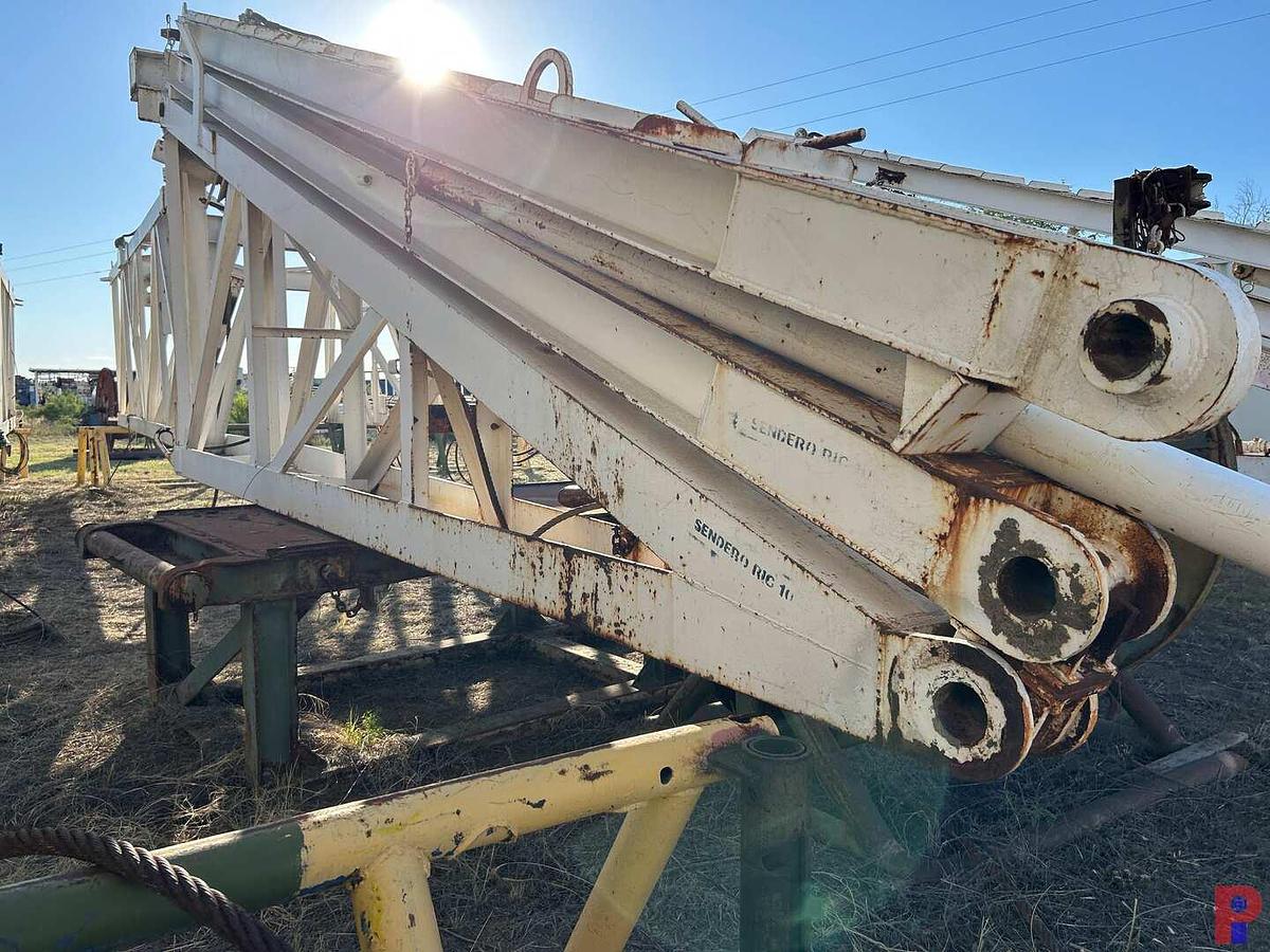 Used COVCO 136’-650,000 LBS DRILLING MAST