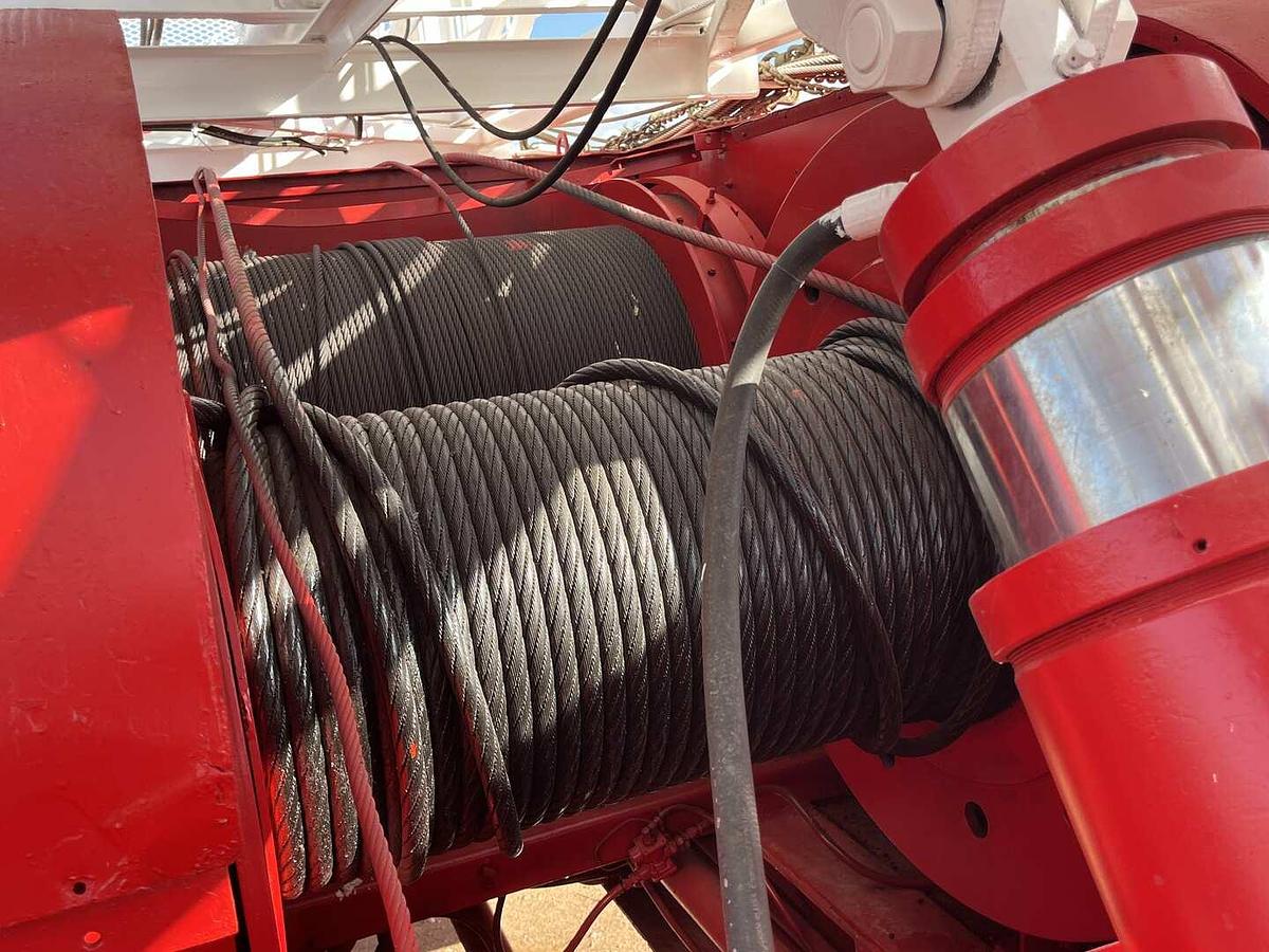 Used COOPER LTO 350 DD WELL SERVICE RIG