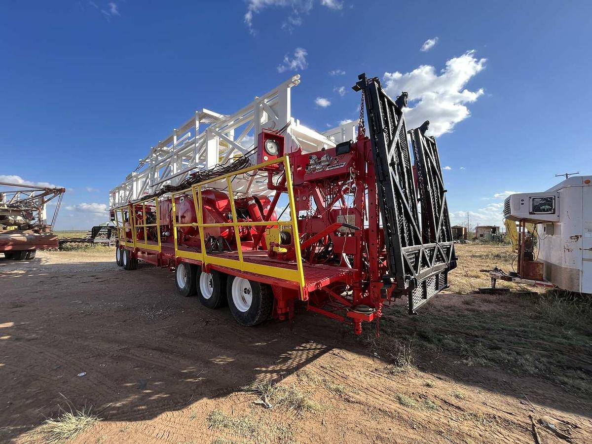 Used COOPER LTO 350 DD WELL SERVICE RIG