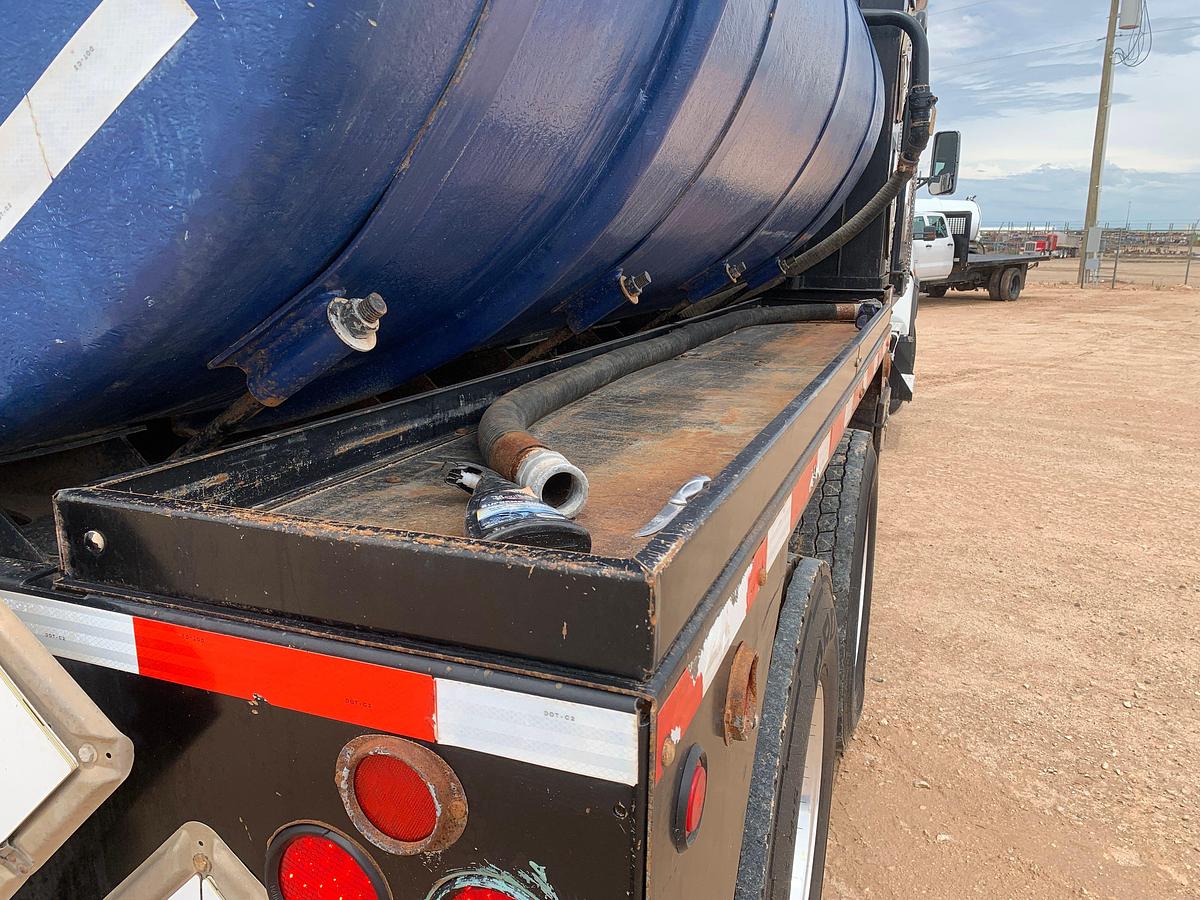Used 2014 KENWORTH T4 SERIES T/A DAYCAB CHEMICAL TREATER TRUCK
