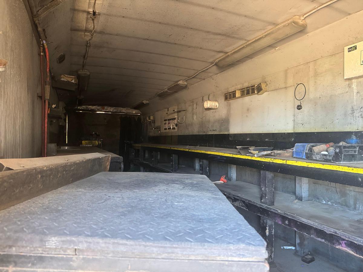 Used 40' ROYAL WIRELINE GUN TRAILER