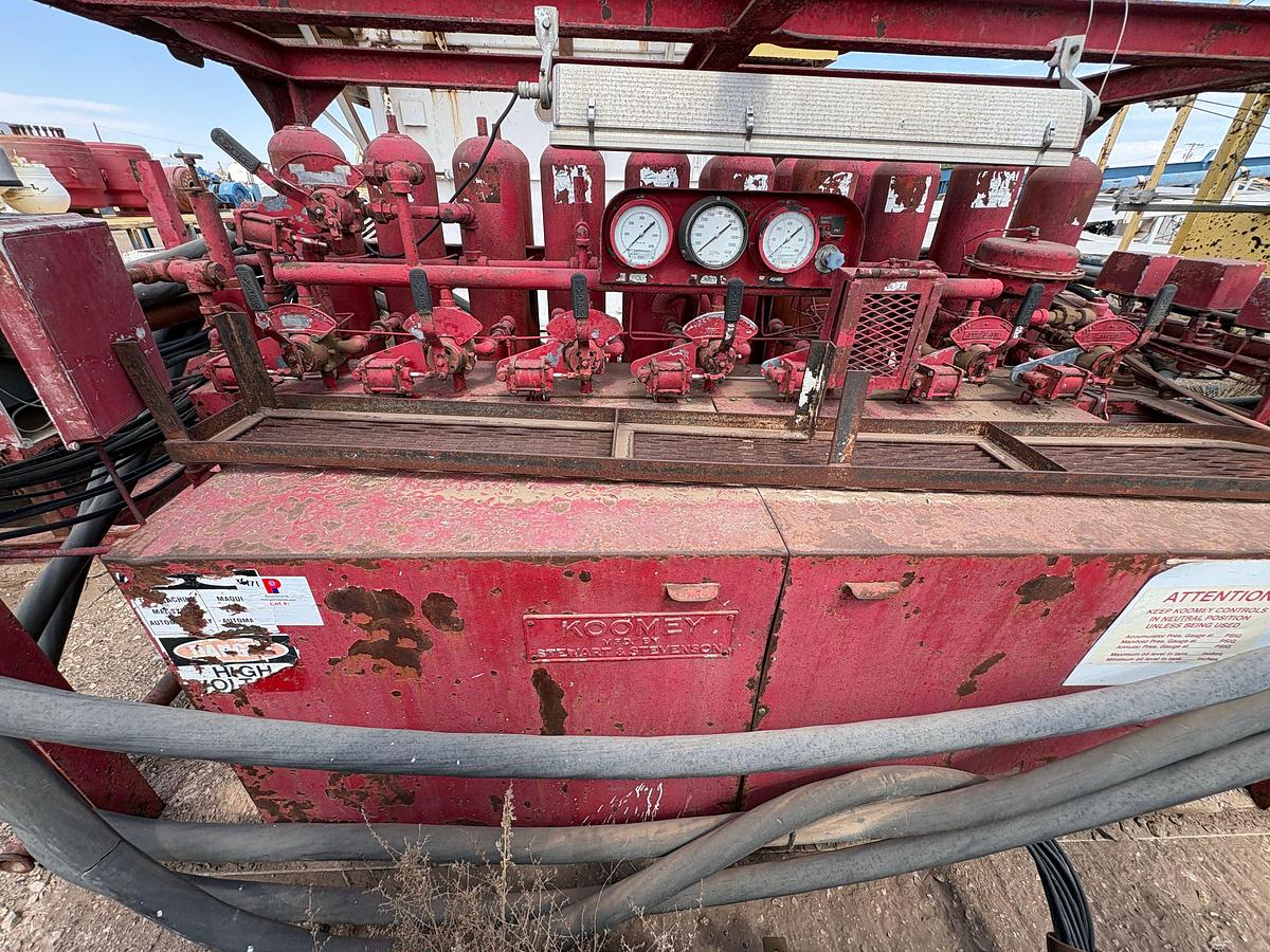 Used Koomey type 80 7-station closing unit, skidded