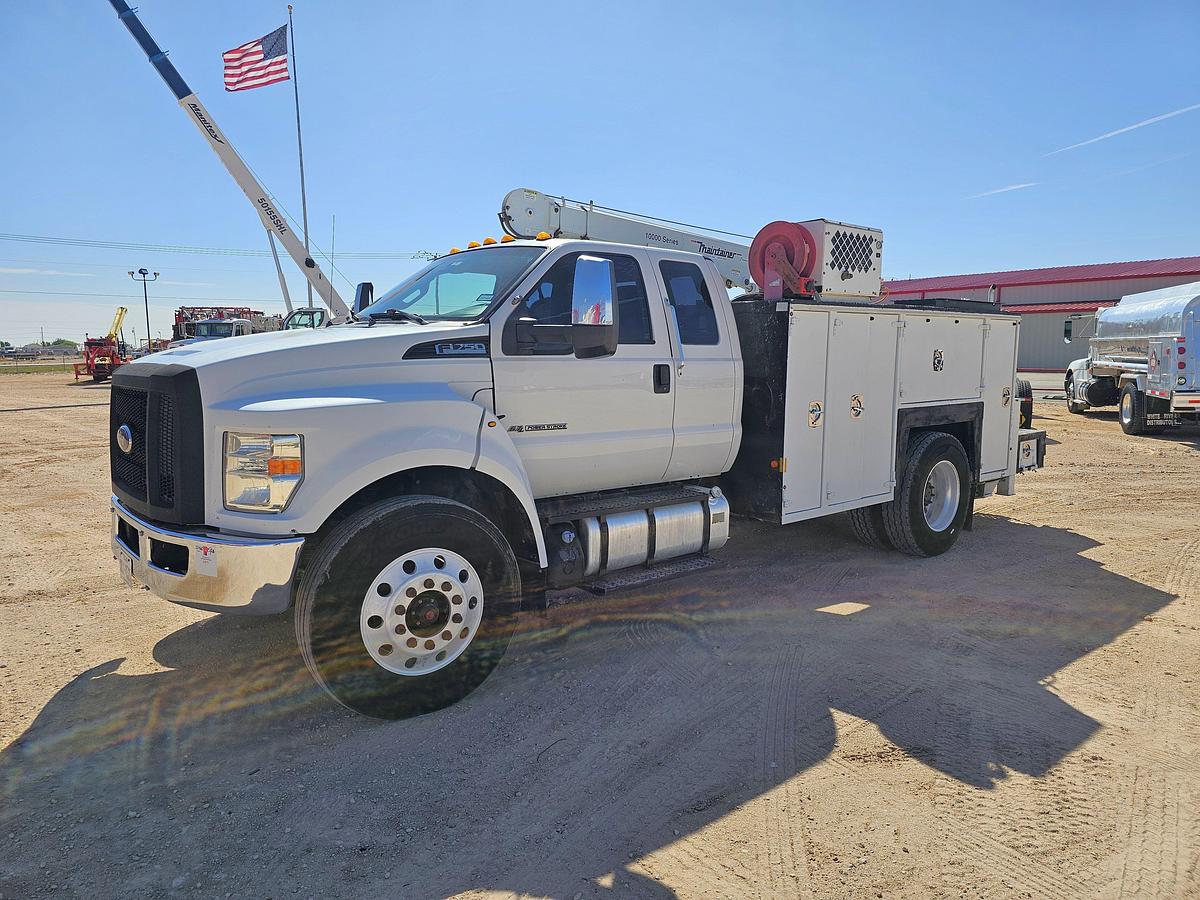 Used 2017 FORD F-750 SUPER DUTY EXTENDED CAB MECHANIC’S TRUCK